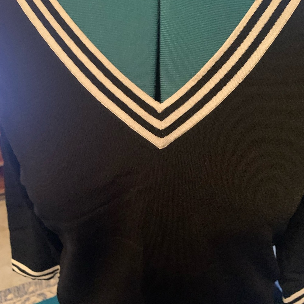 Marissa Christina extra large top with 3/4 sleeve.